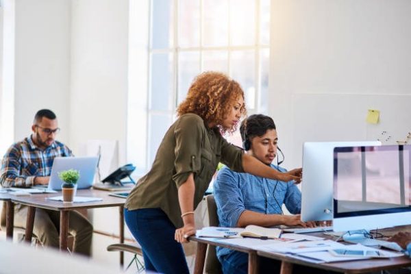 Lead with Confidence Management Skills That Make a Difference
